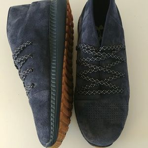 Under Armour UA Veloce Suede Mens Hi Top trainers